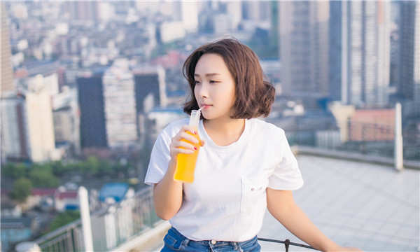 三台关于试管代生助孕多少钱的详尽分析与指导